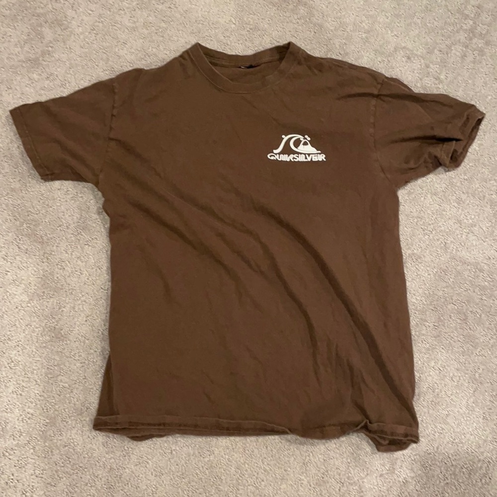 Quicksilver brown tee